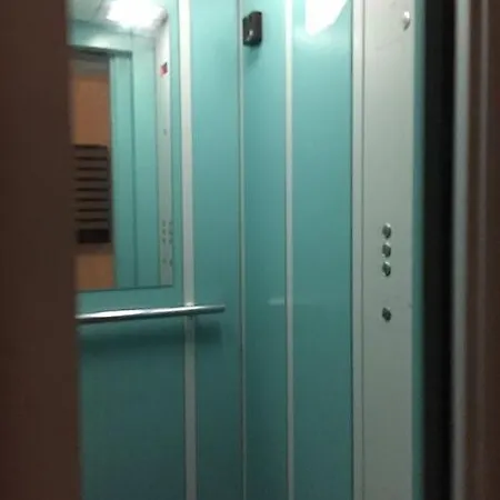 Самий Центр, Новобуд, Провулок Ігоря Волошина Apartment Rivne Exterior photo